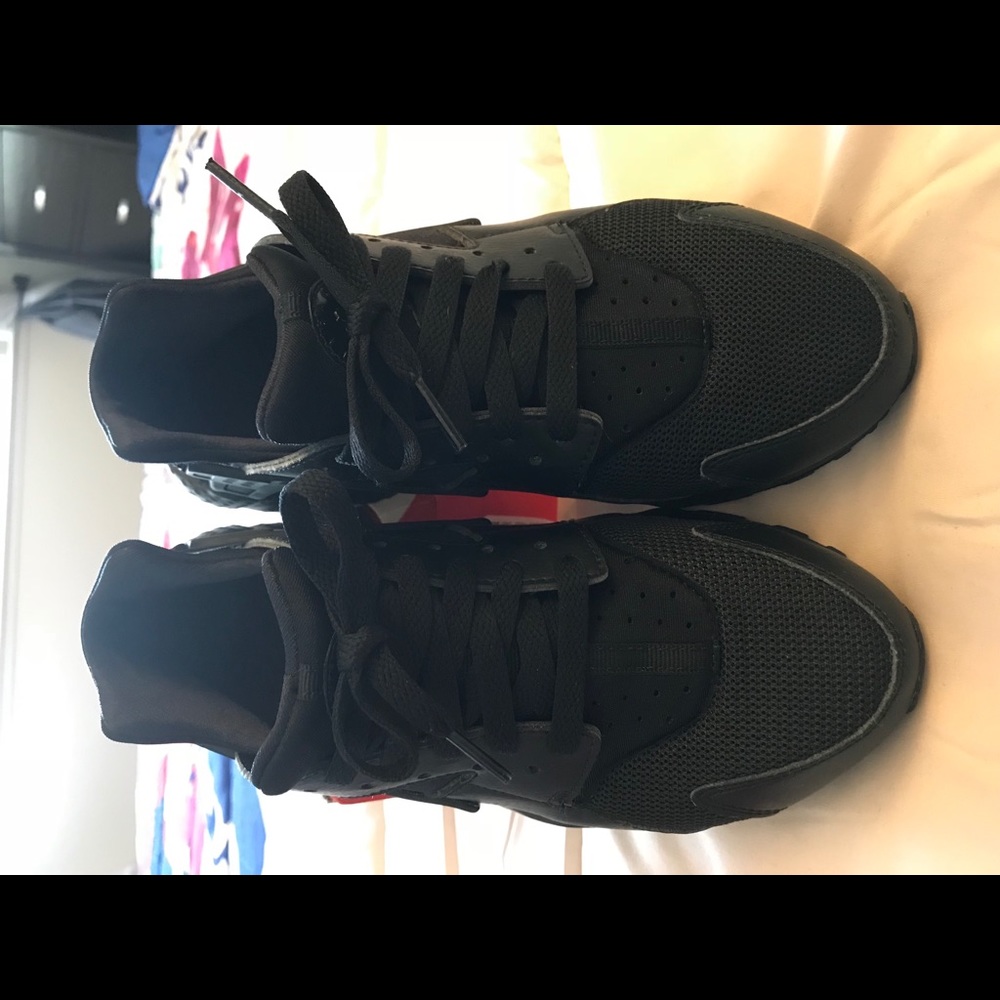 Nike Huarache 7y